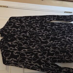 Black and White Neck Bow Graphic Men's Shirt